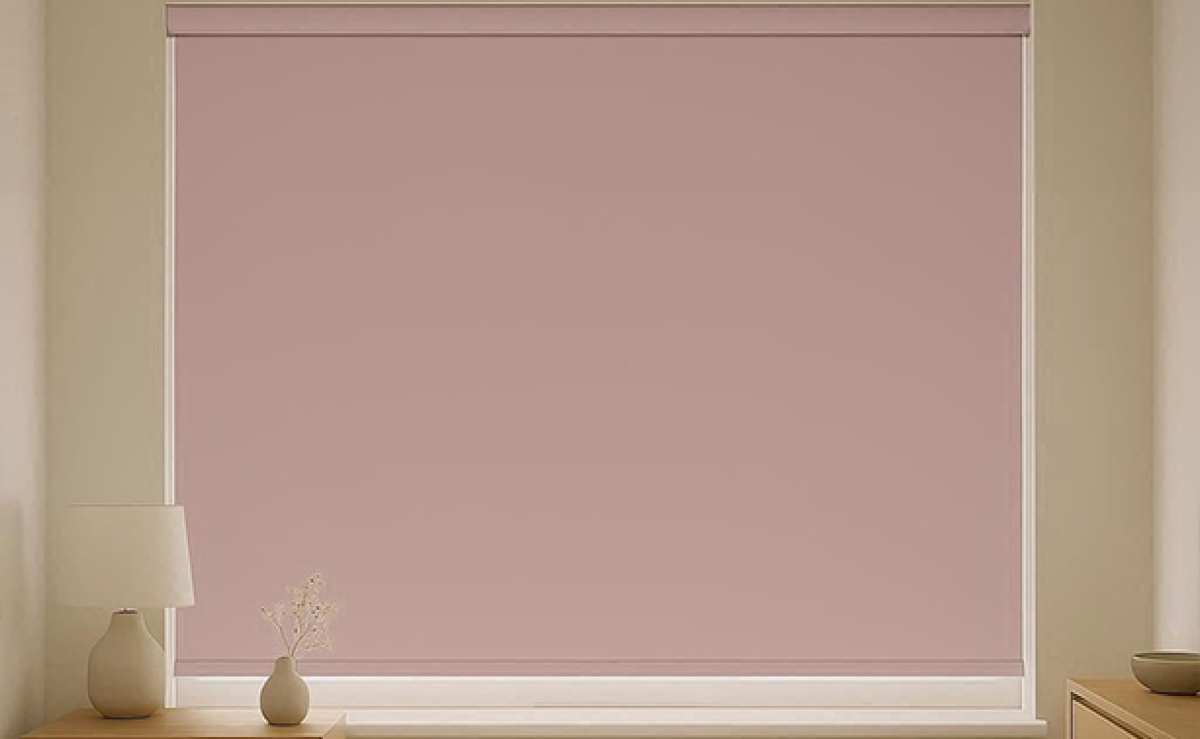 Estores Opacos en dormitorio de Barcelona