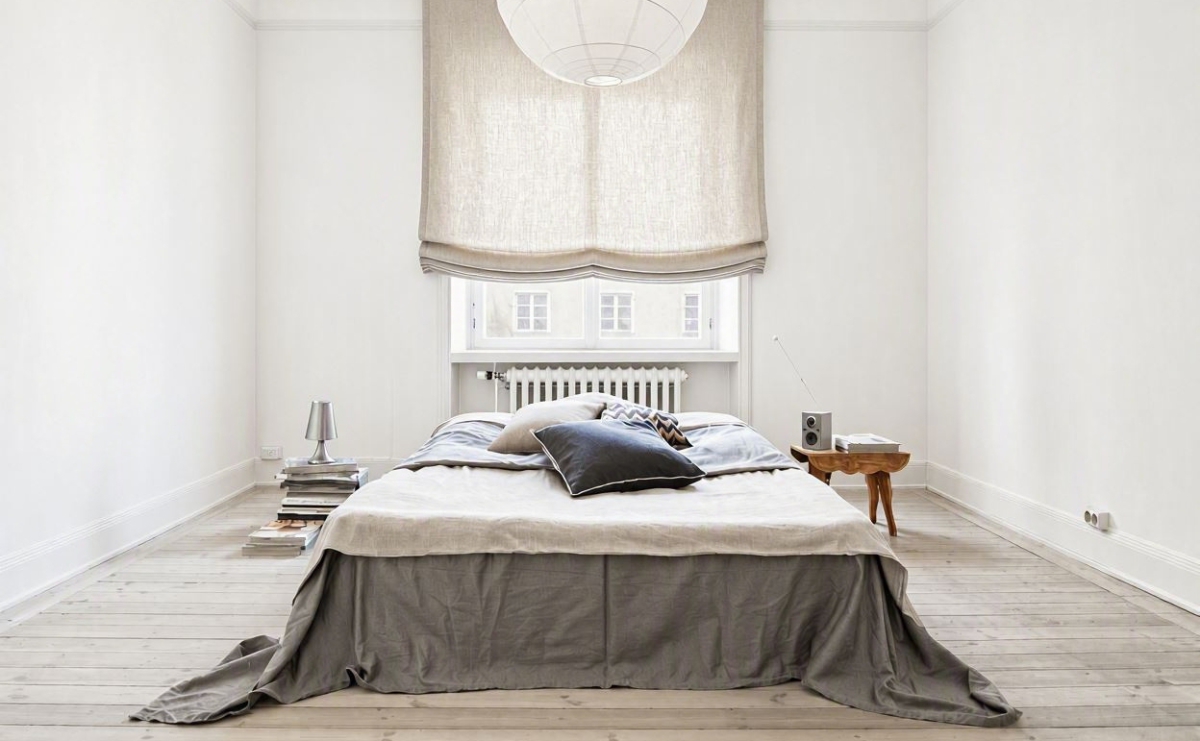 Estores paqueto para el dormitorio: confort textil y caída natural